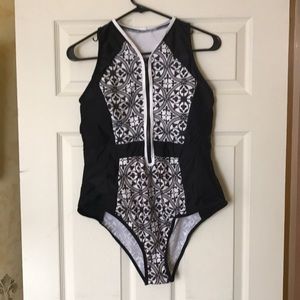 Black and white zip up one piece
